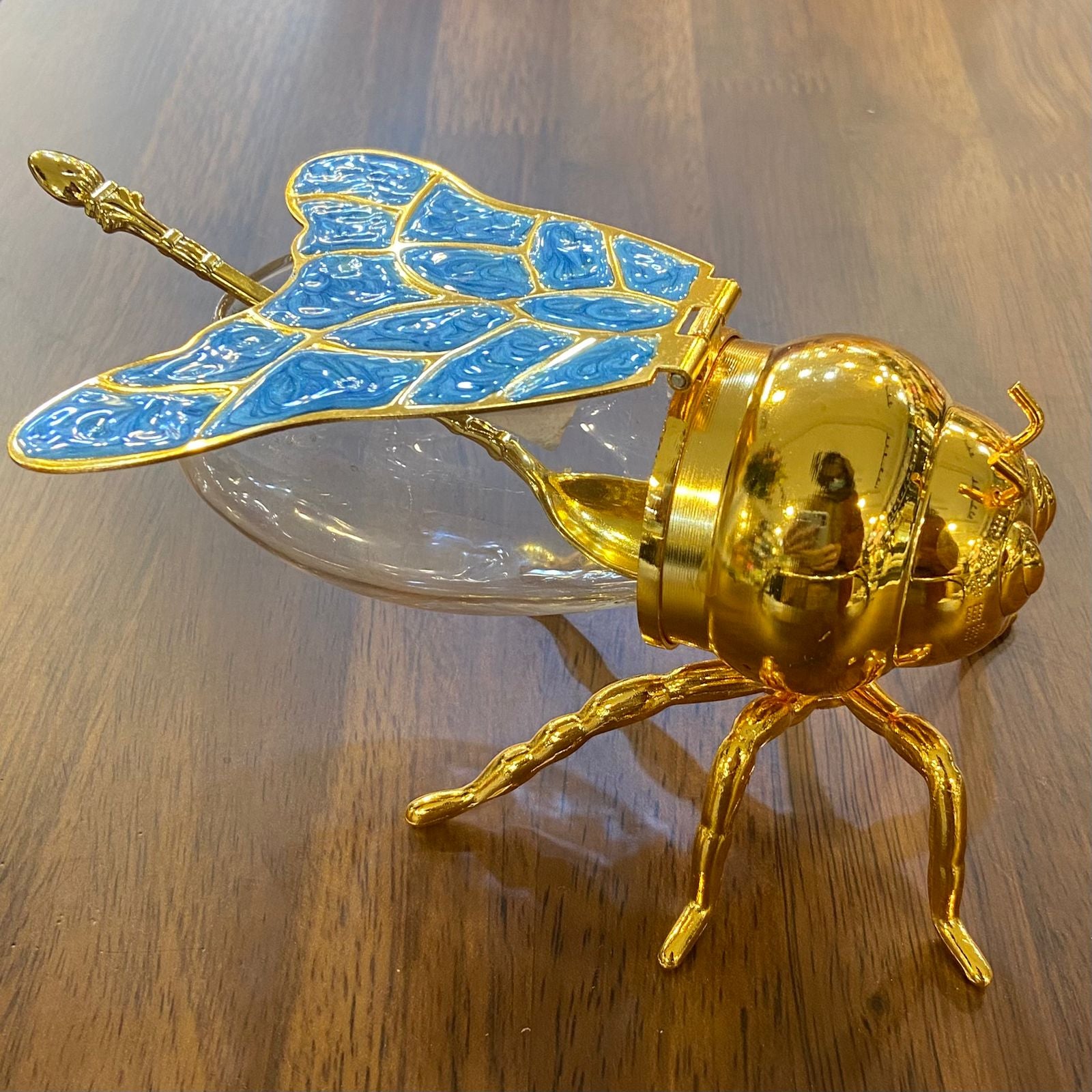 Honey Bee Design Sugar Pot, Creative Design Sugar Pot, Honey Bee Shaped Sugar Pot, New Design Sugar Pot With Spoon Honey Bee Design Sugar Pot, Creative Design Sugar Pot, Honey Bee Shaped Sugar Pot, New Design Sugar Pot With Spoon